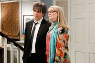 Modern Family – Matt Dillon (Robbie Sullivan), Shelley Long (DeDe Pritchett).