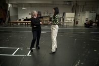 aspekte – Moderatorin Salwa Houmsi und Schauspielerin Dagmar Manzel