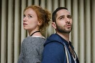 Im Knast – Nora (Marleen Lohse) und Erdem (Denis Moschitto) werden als Geisel genommen.
