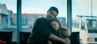 Das Leben meiner Tochter – Micha (Christoph Bach) hat große Angst, dass für seine Tochter Jana (Maggie Valentina Salomon) nicht rechtzeitig ein Spenderherz gefunden wird.