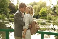 Midnight in Paris – Gil (Owen Wilson) versucht seine Verlobte Inez (Rachel McAdams) davon zu überzeugen, nach Paris umzuziehen.