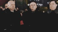 Apokalypse: Der Kalte Krieg – Moscow, Russia - At Stalin's funeral, the three potential successors Khrushchev, Beria and Malenkov. (Krasnogorsk)