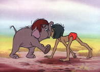 Das Dschungelbuch – L-R: Hathi, Mowgli