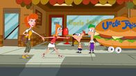 Phineas und Ferb – "Disneys Phineas und Ferb", "Alles Gute, Mom! / Die Reise zum Mittelpunkt von Candace." Candace will ihrer Mutter zum Geburtstag das tollste Geschenk machen, das sie sich vorstellen kann. Leider sind ihr Phineas und Ferb immer einen Schritt voraus. Als auch noch Dr. Doofenschmirtz ihre Pläne durchkreuzt, hat Candace die Nase endgültig voll.
