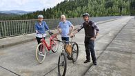 Unterwegs in Sachsen – Eibenstock - B. Werner, Staumeister R. Lautenschläger, A. Huth