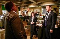 Blue Bloods - Crime Scene New York – (v.li.): Eric B. (Lt. Mike Gee), Marisa Ramirez (Maria Baez), Donnie Wahlberg (Danny Reagan).