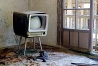Patina-Paradiese – Seit die Menschen der japanischen Insel Hashima den Rücken kehrten, eroberte sich die Natur die Ruine Stück für Stück zurück.