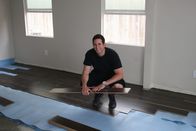 Die Super-Makler - Top oder Flop? – Ein neues Haus aus der Zwangsversteigerung wartet auf eine Renovierung. Kann El Moussa das Haus später mit Gewinn verkaufen?
