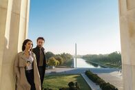 Sleepy Hollow – Diana Thomas (Janina Gavankar, l.); Ichabod Crane (Tom Mison, r.)