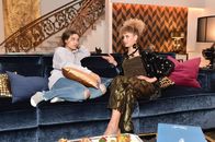 Alles oder Nichts – (v.l.n.r.) Maria (Josephine Martz); Ines (Taynara Wolf)