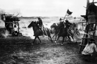 Rio Grande – Ein verwegener Angriff auf eine Indianer-Siedlung. Eine Szene aus John Fords Film " Rio Grande ".