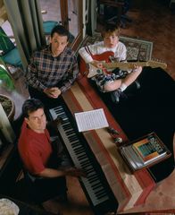 Two and a Half Men – L-R: Charlie Harper (Charlie Sheen), Alan Harper (Jon Cryer), Jake Harper (Angus T. Jones)