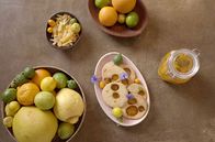 Zu Tisch mit Lucie - Kitchen Hacks – Für alle, die gern zu Hause mit der Zitrusfrucht arbeiten möchten, hat Lucie zwei Hacks parat: Kekse mit Bergamotte-Bonbons und das Kandieren von Zitrusfruchtschalen.