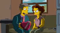 Die Simpsons – Bart entwickelt Gefühle für seine neue Lehrerin Mrs. Berrera (r.). Doch im Kampf um die schöne Latina muss er mit seinem Rektor Skinner (l.) konkurrieren, der ebenfalls Interesse an ihr hat ...