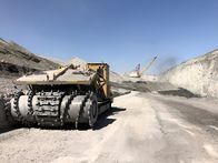 Geniale Mega-Maschinen – Der Rock Hawg 1475 XL kann Straßen, Tunnel, Flughäfen und U-Bahn-Stationen bauen und ist effizienter als 15 Standardbagger.