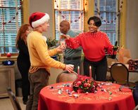 Abbott Elementary – v.li.: Melissa Schemmenti (Lisa Ann Walter), Jacob Hill (Chris Perfetti), Mr. Johnson (William Stanford Davis), Barbara Howard (Sheryl Lee Ralph)