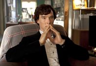 Sherlock – Einsfestival SHERLOCK - DER REICHENBACHFALL (6/9), "Sherlock - The Reichenbach Fall", Großbritannien 2011, Regie Toby Haynes Uhr. Sherlock Holmes (Benedict Cumberbatch) versucht, die Pläne seines Erzfeindes zu durchschauen.