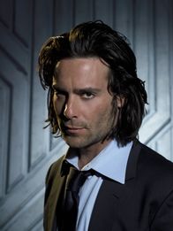 Battlestar Galactica – Battlestar Galactica (2005)