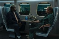 Bullet Train – Lemon (Brian Tyree Henry, l.); Ladybug (Brad Pitt, r,)