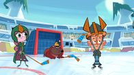 Marcus Level – Ephi, Ratrick und Marcus (von links) machen sich bereit für das Eishockey-Spiel.