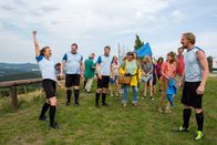 Alles finster – Miriam Fussenegger (Laura), Harald Windisch (Edi), Holger Schober (Michi), Tambet Tuisk (Matias), Elisabeth Leeb (Hermi), Martina Ebm (Agnes), Michael Edlinger (Patrick).