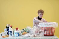 Krank durch Plastik – Kunststoffe sind überall: Besonders auffällig ist dies beim Auspacken des alltäglichen Einkaufs.