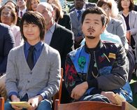 Fresh off the Boat – Emery Huang (Forrest Wheeler, l.); Eddie Huang (Hudson Yang, r.)