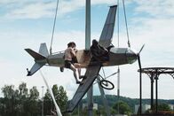 Sternstunde Kunst – Sternstunde Kunst / Karl`s kühne Gassenschau – Ein Abgang mit Paukenschlag / Flugzeug / / Copyright: SRF/Catpics AG