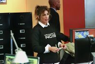 Navy CIS – Quinn (Jennifer Esposito) ist wieder voll und ganz beim NCIS angekommen. Als die gekidnappte Unteroffizierin sich aus den Fängen ihres Entführers befreien kann, steht zunächst der vermisste Ehemann unter Verdacht. Doch dann wird er tot aufgefunden ...