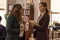 Lincoln Rhyme: Der Knochenjäger – Agent Cutter (Tracie Thoms, l.); Amelia Sachs (Arielle Kebbel, r.)