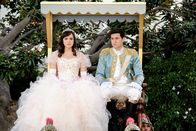The Goldbergs – Erica Goldberg (Hayley Orrantia, l.), Geoff Schwartz (Sam Lerner, r.)