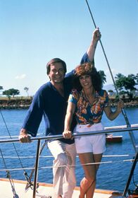 Hart aber herzlich – Jonathan Hart (Robert Wagner, l.); Jennifer Hart (Stefanie Powers, r.)