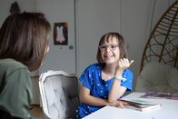 rec. – rec. Traumjob mit Trisomie 21 – Welche Chance hat mein Kind? Reporterin Rachel Spirig und ihre Tochter Pamina Copyright: SRF