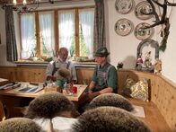 Heimat der Rekorde – Von links: Johann Schober und sein Großneffe Christoph Wörnle.