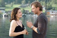 Lilly Schönauer: Liebe gut eingefädelt – Elisabeth Lanz (Beatrice Brunnhausen), Hendrik Duryn (Thomas Berger).