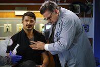 Chicago Med – Pictured: (l-r) Yuri Sardarov as Brian "Otis" Zvonecek, Oliver Platt as Daniel Charles.