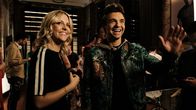 The Other Two – L-R: Brooke Dubek (Heléne Yorke), Cary Dubek (Drew Tarver)