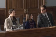 Bull – (v.l.n.r.) April (Lauren Donahue); Charlie Kensington (Annabelle Wachtel); Dr. Jason Bull (Michael Weatherly)