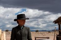 Jane Got a Gun – Jane Hammond (Natalie Portman)