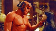 Hellboy – Hellboy (Ron Perlman) und Liz Sherman (Selma Blair)