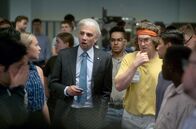 BlackBerry - Klick einer Generation – Das BlackBerry ist ein voller Erfolg und katapultiert den Wert der Firma in die Höhe. Doch das verändert auch die Unternehmenskultur rund um Mike Lazaridis (Jay Baruchel, Mi.) und Douglas Fregin (Matt Johnson, 3.v.r.).