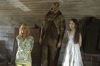 Seed – (v.l.n.r.) Sandra Bishop (Thea Gill); Max Seed (Will Sanderson); Emily Bishop (Jodelle Micah Ferland)