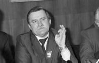 War Games - Der Kalte Krieg – Lech Walesa, der Präsident von Polen bei einer Pressekonferenz am 30. November 1989 in London.