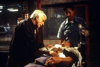 Diagnose: Mord – Dr. Mark Sloan (Dick Van Dyke, l.)