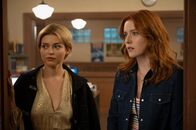 Nancy Drew – Temperance Hudson (Bo Martynowska, l.); Nancy Drew (Kennedy McMann, r.)