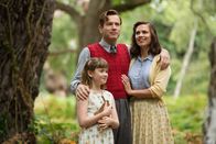 Christopher Robin – Bronte Carmichael (Madeline Robin), Ewan McGregor (Christopher Robin), Hayley Atwell (Evelyn Robin).