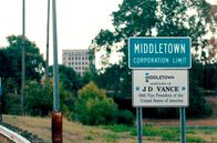 JD Vance - Der Mann nach Trump – Ortseingangsschild von Middletown, Ohio, der Heimatstadt von JD Vance im sogenannten Rust Belt Amerikas.