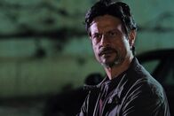 Standing Tall – Gianni (Andrea Sartoretti) erscheint auch im Steinbruch.