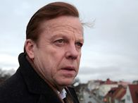 Mankells Wallander – Kurt Wallander (Krister Henriksson) hat einen furchtbaren Verdacht.