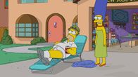 Die Simpsons – Homer (l.); Marge (r.)